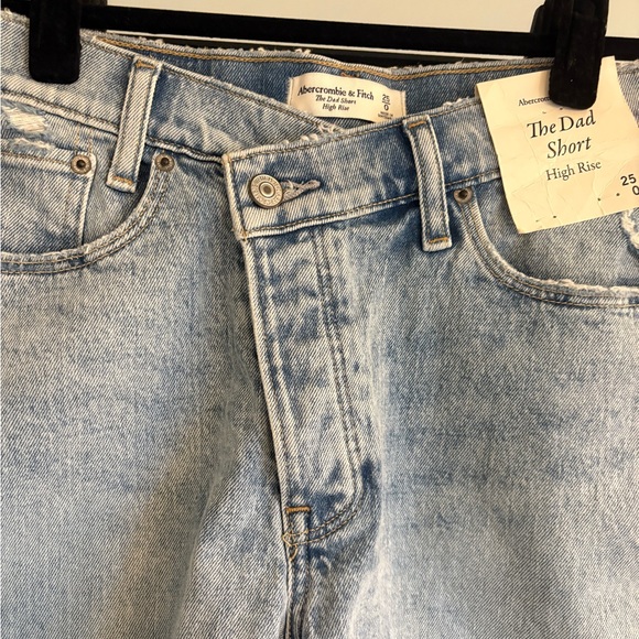 A&F High Rise Dad Short - Picture 4 of 7